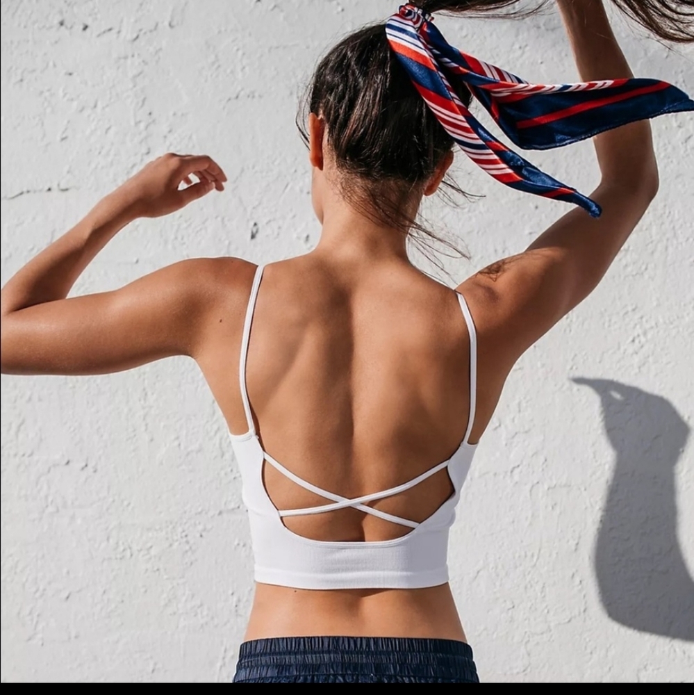 FP Free People M/L low back white crop tank
